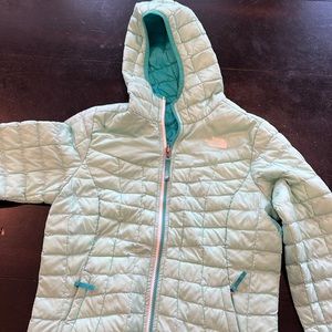 Girls lightweight north face jacket
